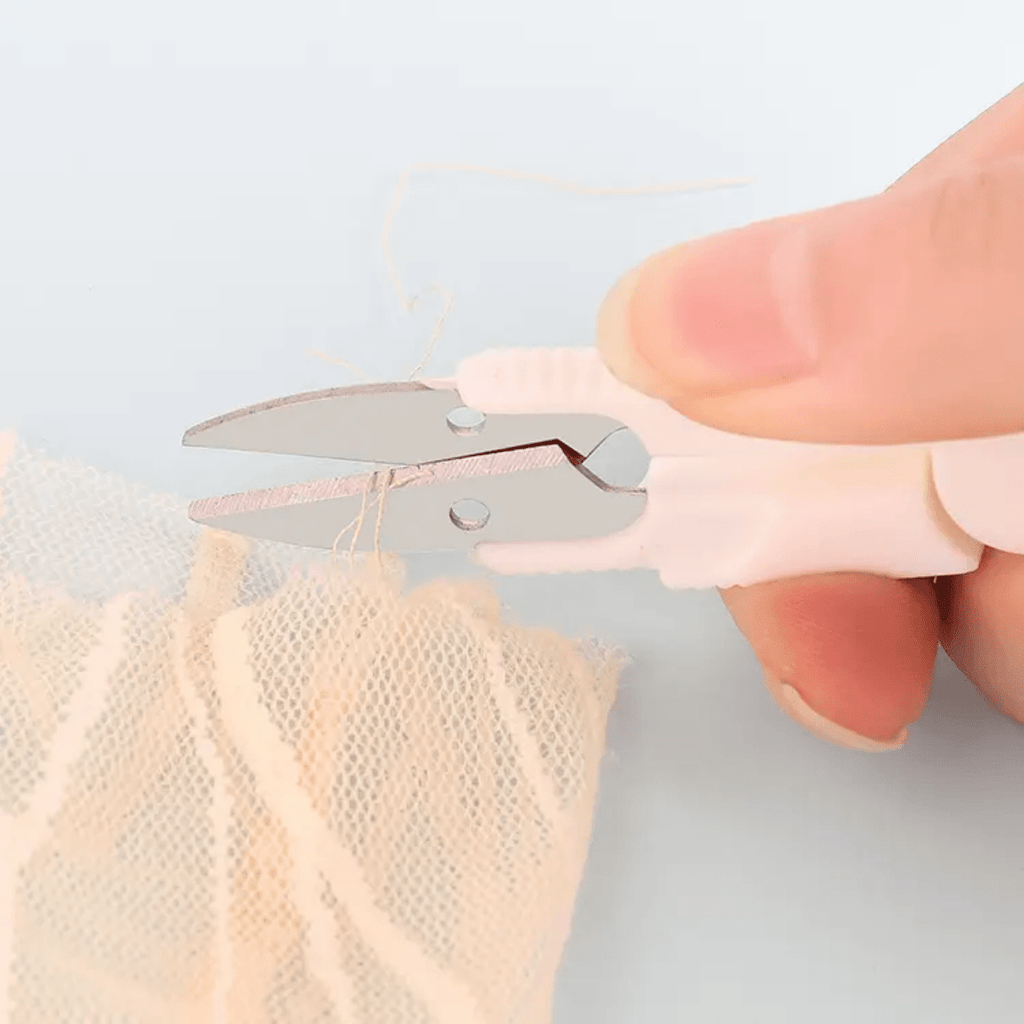 Ciseaux coupe - fil de couture pliables multicolores - dramexmerceriegroupmercerie dakar senegal